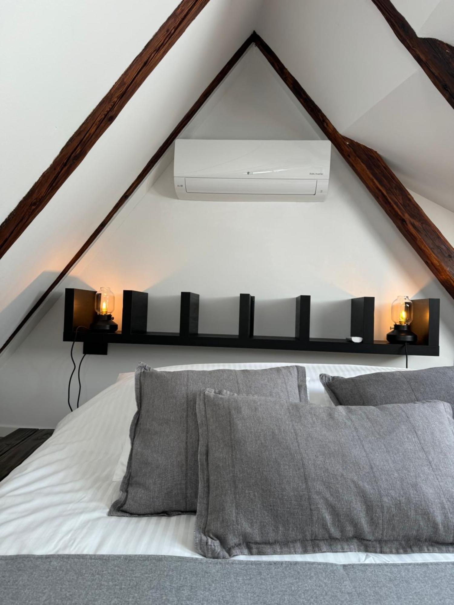 Grich Witch Apartment Zágráb Szoba fotó